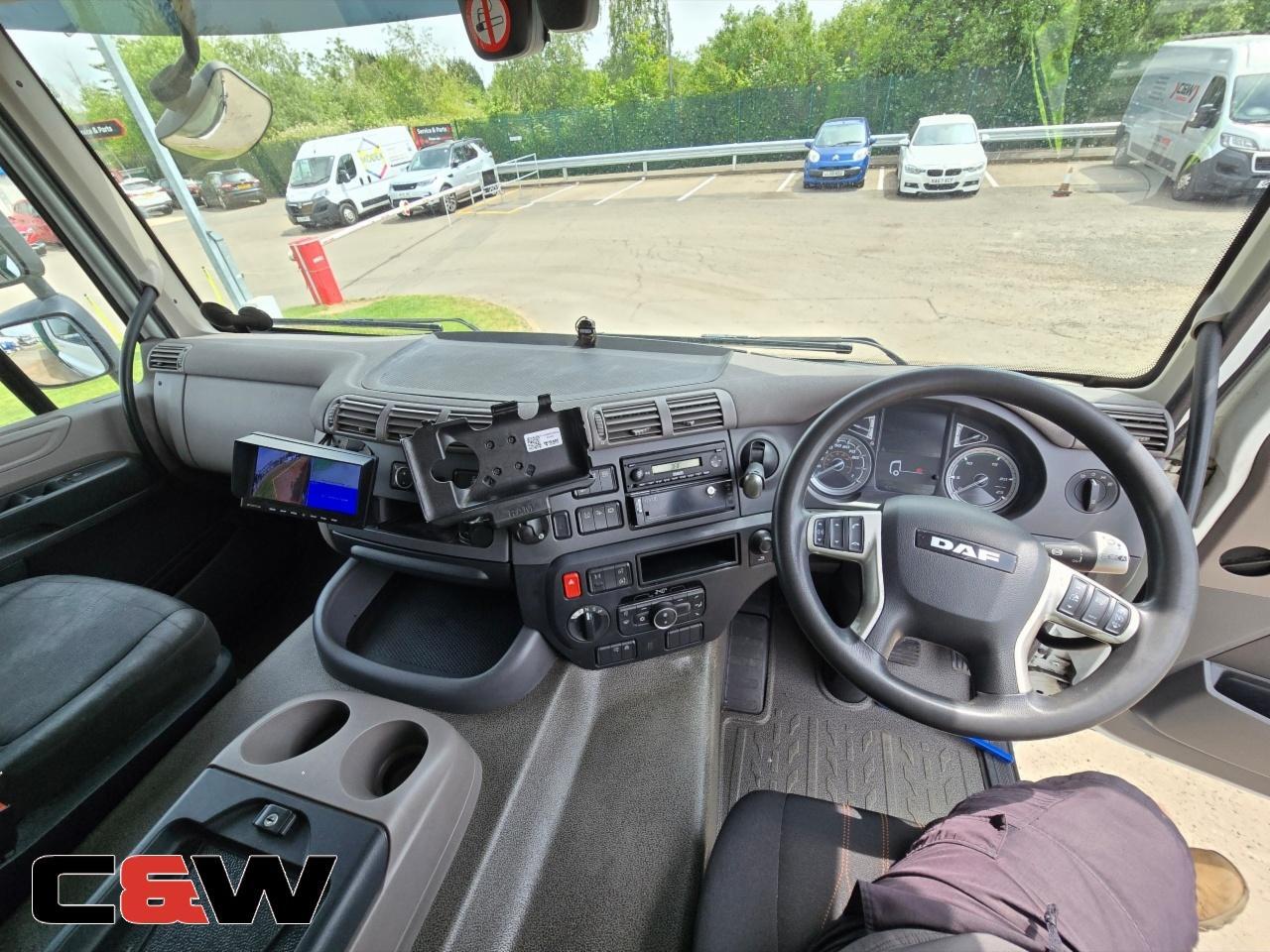 Vehicle image 24